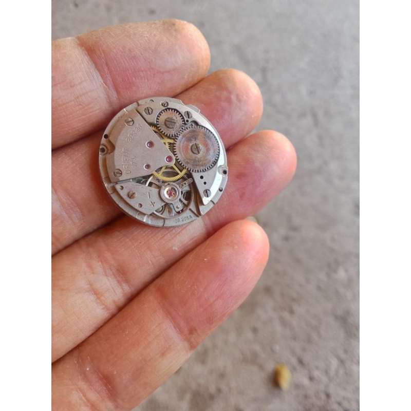 Mesin jam orient manual winding mati bahan