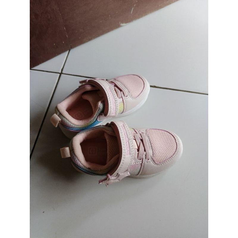 sepatu anak merk Bata bubble gummers