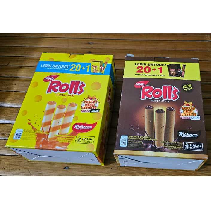 

Nabati Rolls Richeese Wafer Roll Keju / Cokelat Box Kotak Isi 20pcs