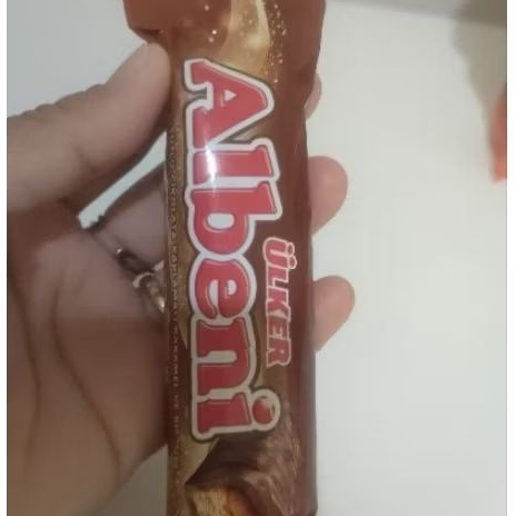 

ulker albeni coklat asli dari Turki dengan coklat karamel ready di Indonesia