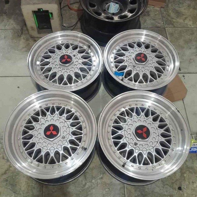 Velg Mobil Ring 15 Lebar 7/8 BBS RS 2 Baut 4 Murah R15 Bekas Mobil Kijang Vios City Civic Livina Dll
