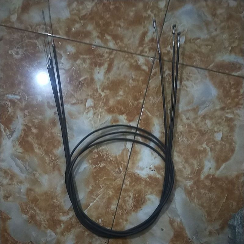 Kabel rem belakang sepeda