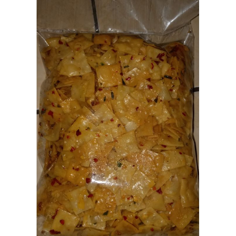 

Pangsit pedas daun jeruk