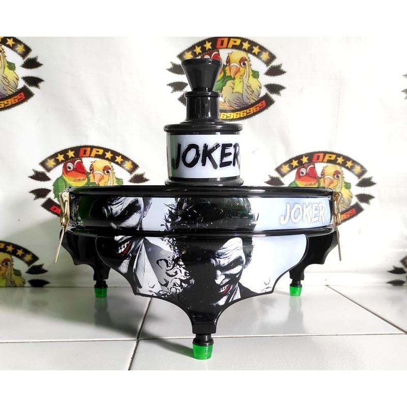 Tebok Sangkar Lovebird Batman Pvc Plus Pion Motif Joker Berkualitas Anti Ngelupas