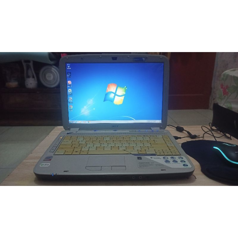 Laptop Acer Aspire 4920 Laptop bekas kondisi mulus aplikasi lancar