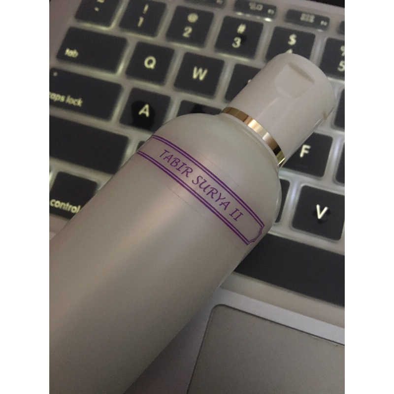 [PRELOVED] Sunscreen/Sunblock/Tabir surya II dr. Kun Jayanata