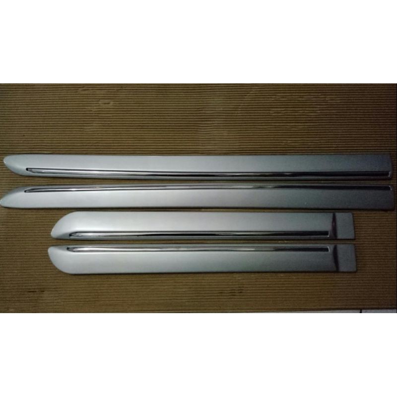 LIST LIS BODY LES BODY SAMPING SPG LIST SILVER MOBIL UNIVERSAL SEMUA MOBIL