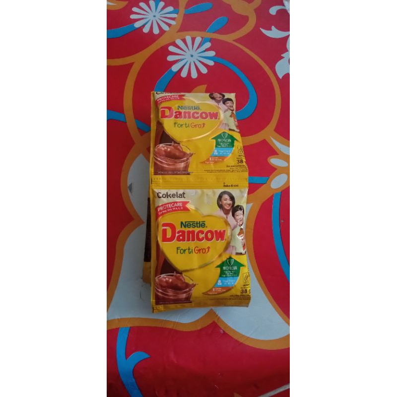 

susu dancow sachet 38gr, vanilla/coklat