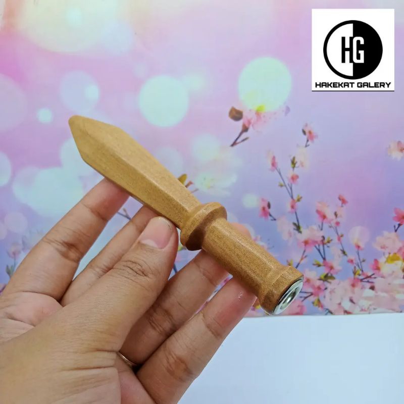 once pipa klokotan kayu dewandaru motif pedang h653