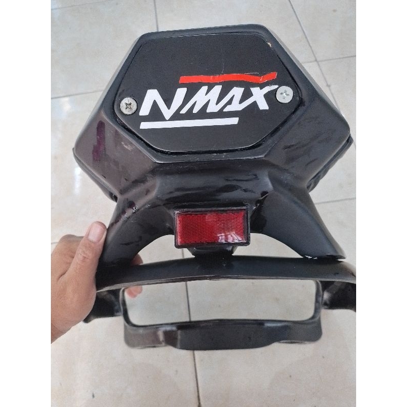 sandaran nmax new