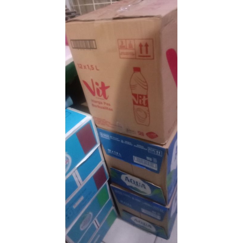 

Kardus bekas Ukuran 1,5 Liter 36x27x33 cm.