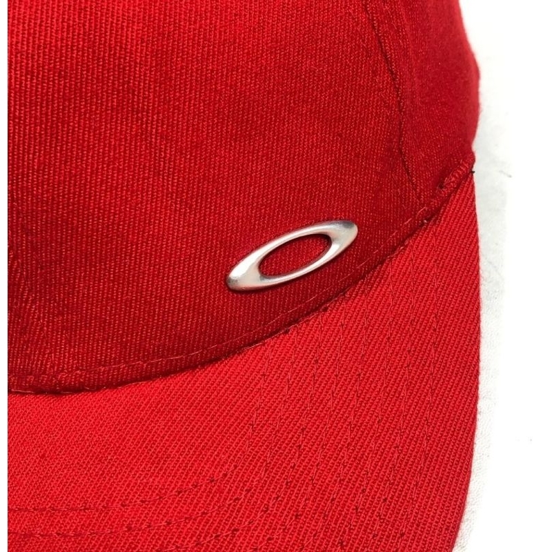 oakley chrome o logo caps
