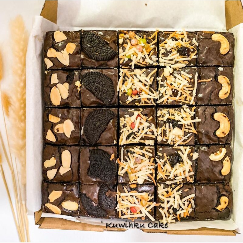 

Brownies Fudgy/ Brownies Sekat / Brownies Shiny isi 25