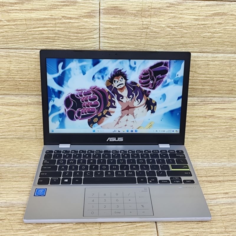 Notebook 2nd ASUS VivoBook E210MA Celeron N4020 Ram 4GB SSD 256GB OK