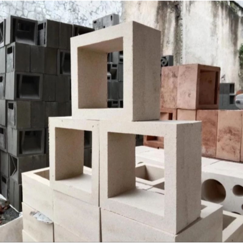 Roster Minimalis Beton Motif Kotak Polos