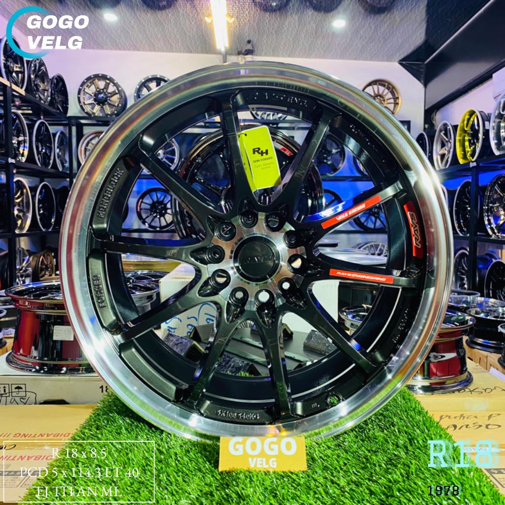 Velg Mobil Racing Ring 18 CE28 Lebar 8,5 ET40 Innova CRV Almaz Xpander Camry Harier