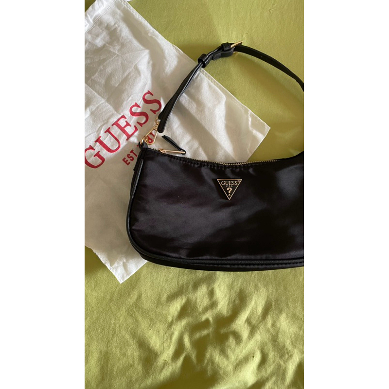 Guess Shoulder Bag Nylon - Preloved