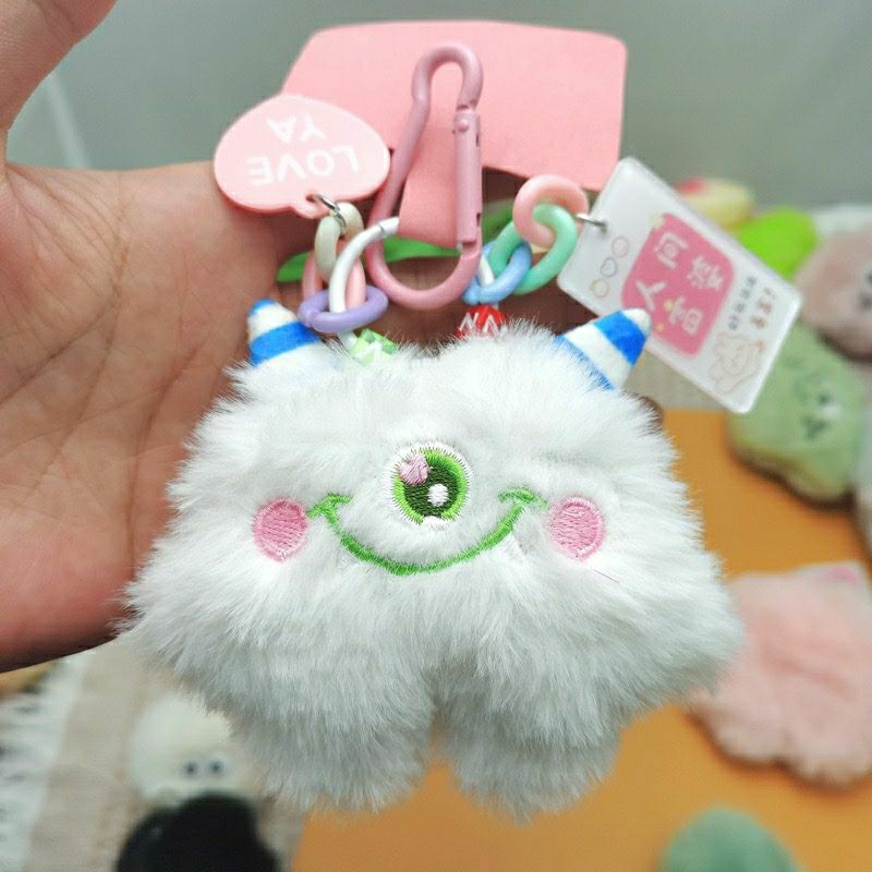 Boneka gantungan kunci Gantungan tas  / gantungan hp Flufy Gantungan kunci boneka kartun