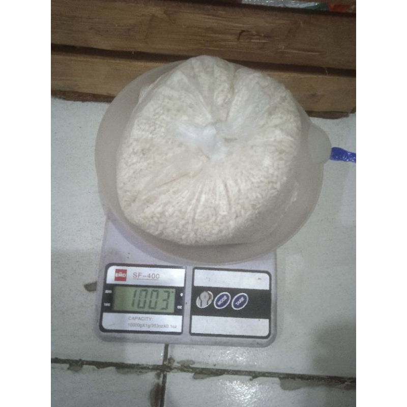 

beras ketan 1kg