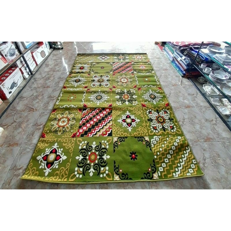 Karpet Permadani Moderno Ukuran 190 x 260