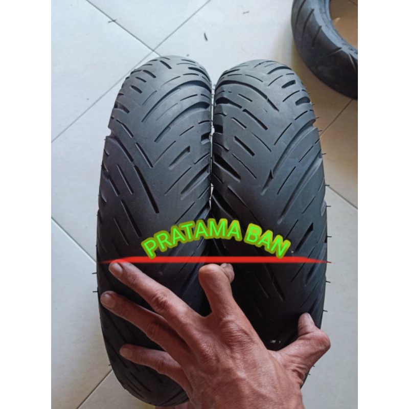 BAN BEKAS SCOOPY NEW RING 12 AN TUBELES BISA UNTUK DEPAN DAN BELAKANG HONDA SCOOPY NEW