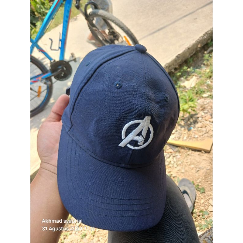 Topi Marvel x miniso