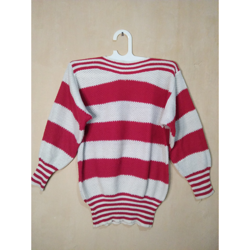 Sweater Wanita Bahan Rajut Garis-garis Merah Putih Lengan Panjang