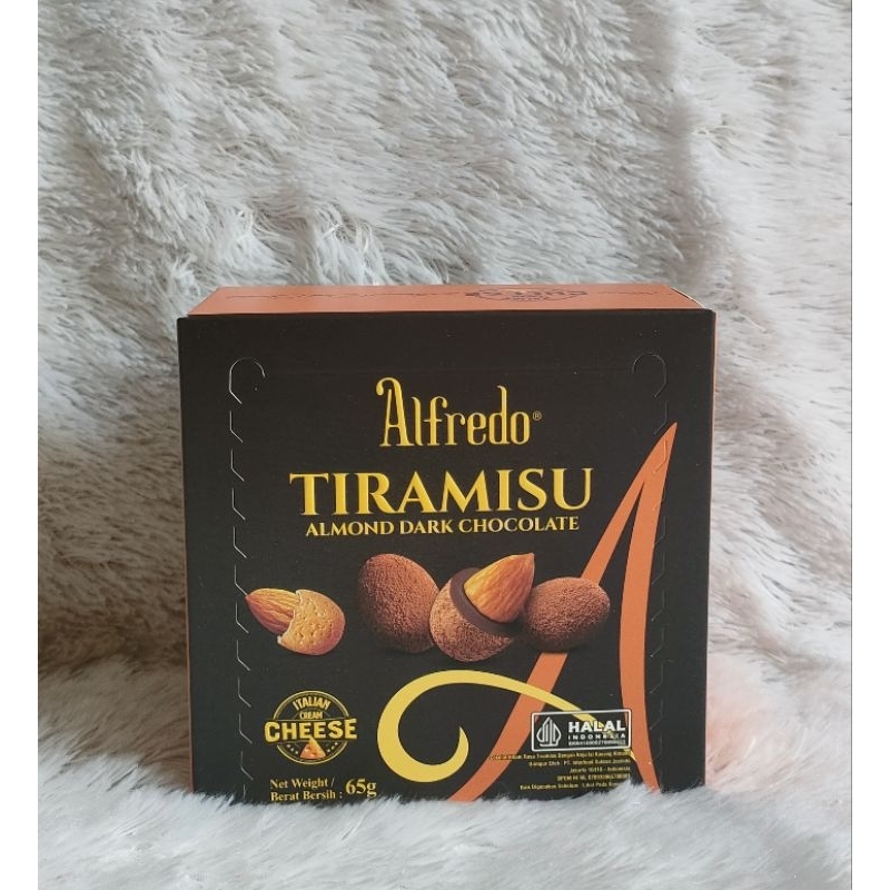 

Alfredo Tiramisu Almond Chocolate/Coklat Almond dengan Keju 65 gr