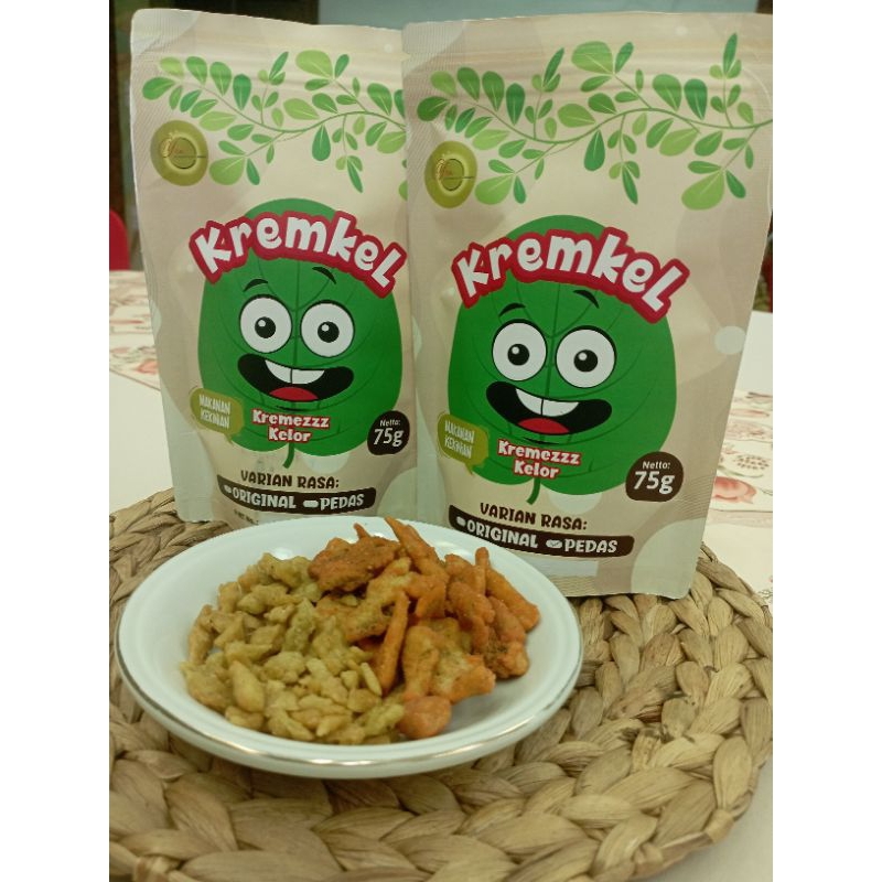 

Keripik Kelor (KREMKEL-KREMEZZZ KELOR)