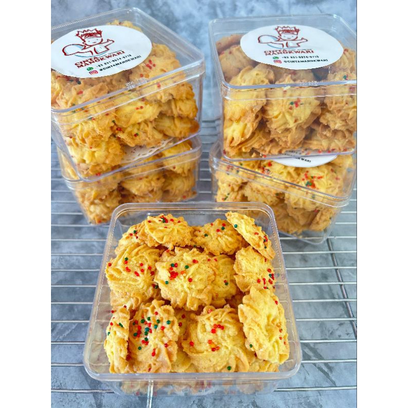 

Cinta Manokwari Bakery Kue Kering Semprit