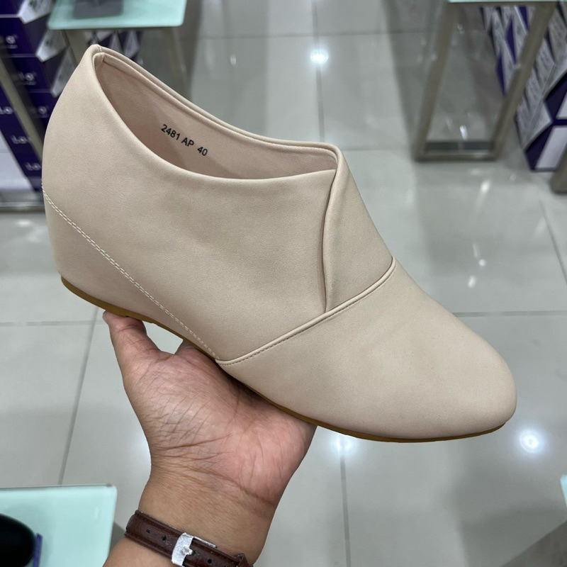 Sepatu Boots Fashion Laviola | Boots Wanita Laviola | Boots Casual Wanita | Laviola