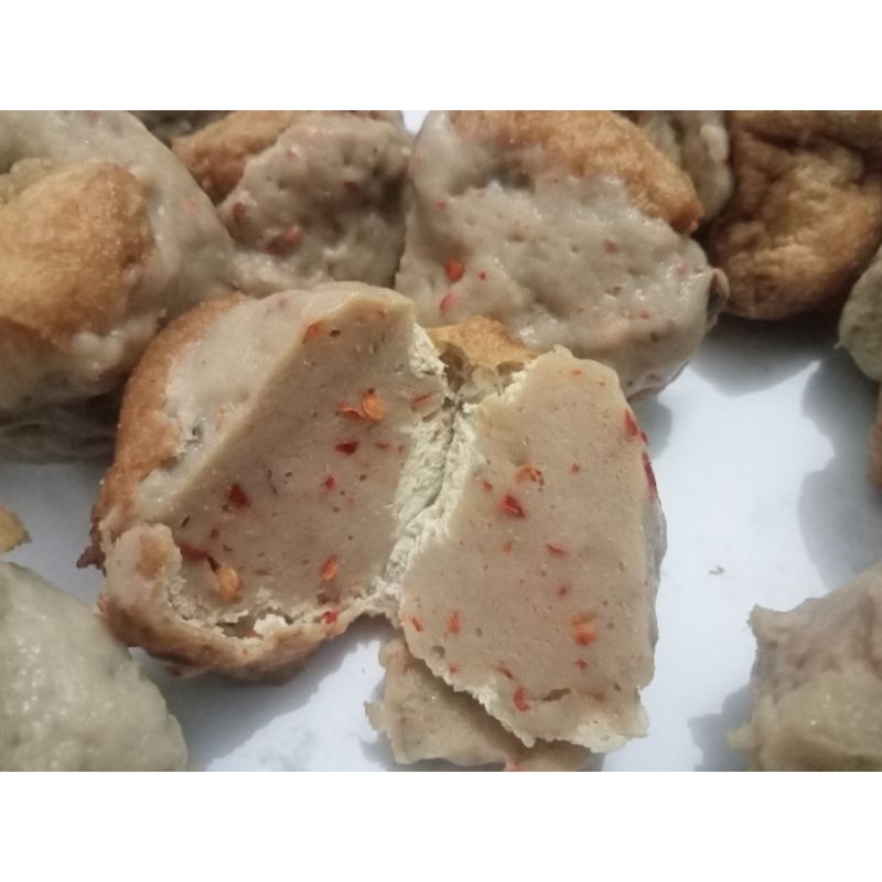 

TAHU BAKSO MERCON ASLI SEMARANG ISI 10 KEMASAN VACUM