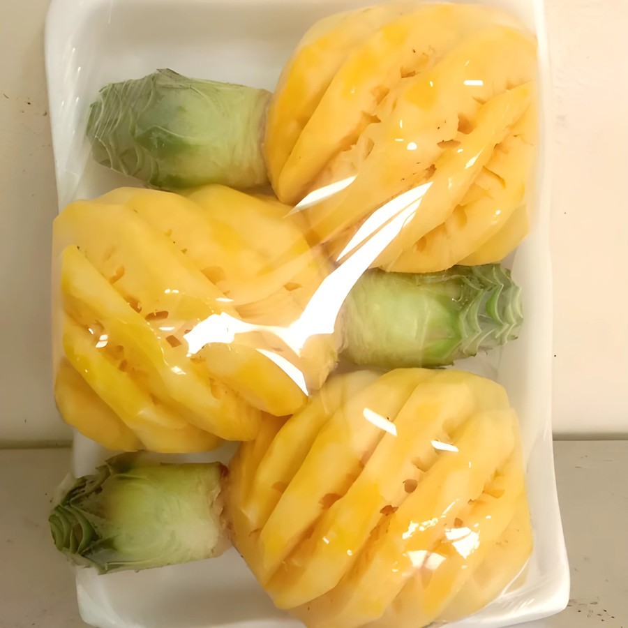 

Nanas Madu kupas kecil