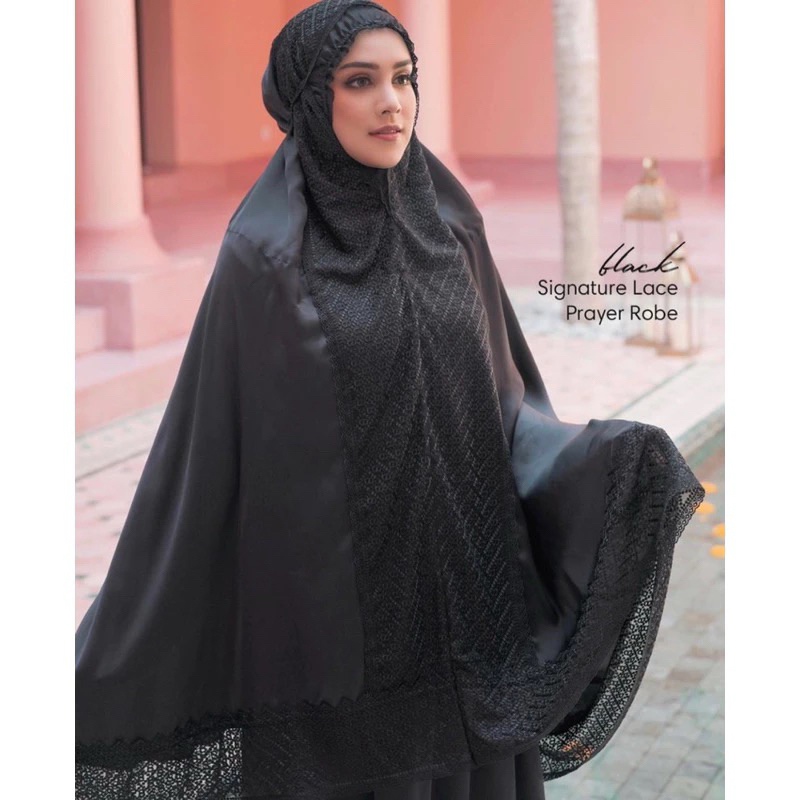 Signature Lace Prayer Robe Buttonscarves - BLACK