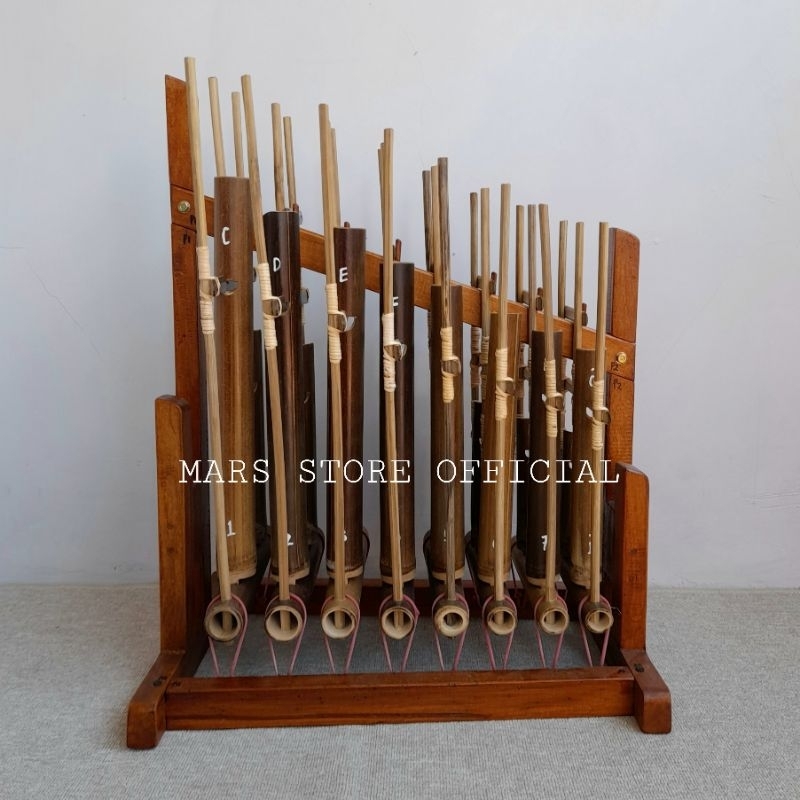 Angklung Bambu Hitam 8 Nada Rangka Kayu Berkualitas Angklung  pengamen