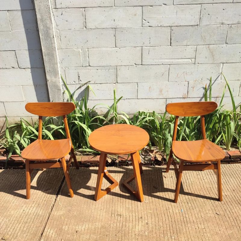 meja teras kayu jati, meja taman kayu jati, meja cafe kayu jati