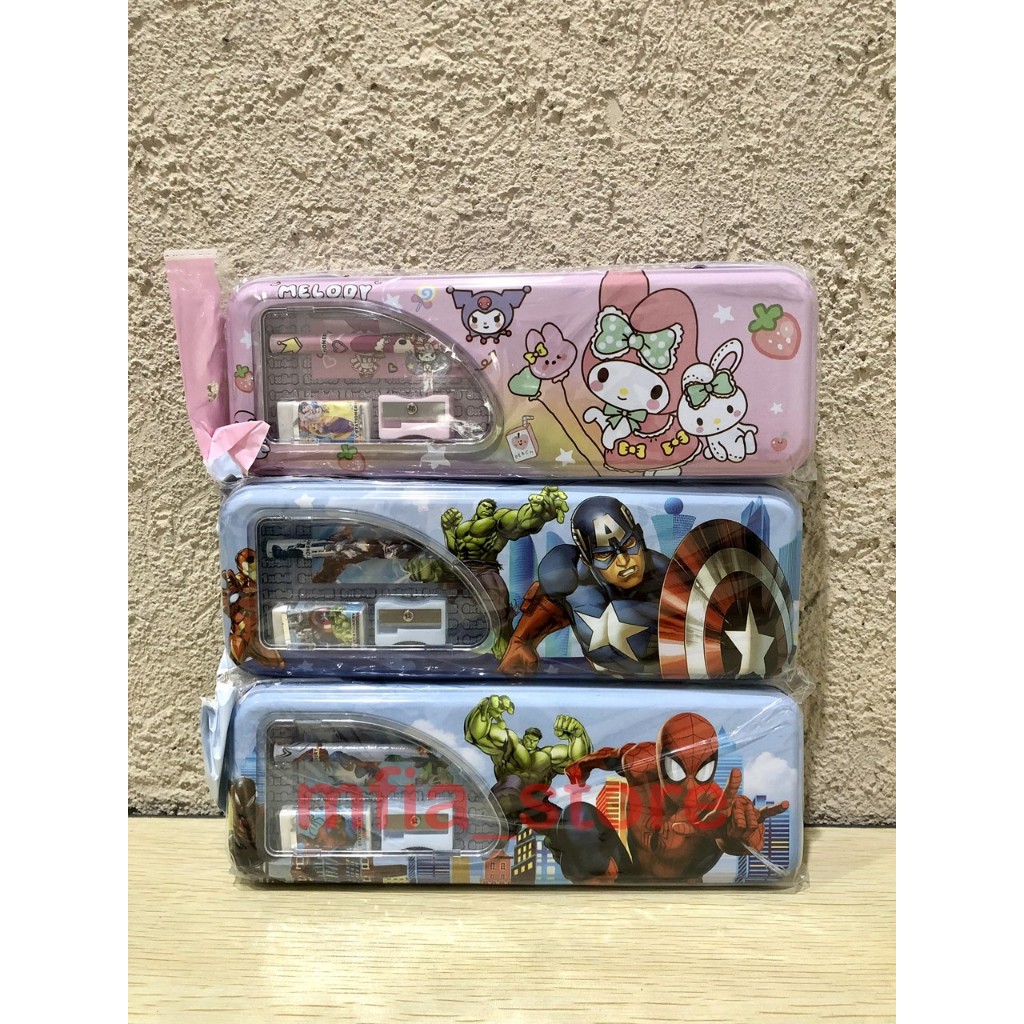 

Kotak Pensil / Tempat Pensil Kaleng /Pencil case Anak Karakter Spiderman, Captain america , Melody