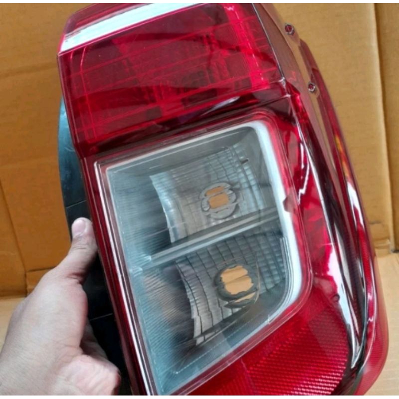 stoplamp lampu belakang SIGRA CALYA original lampu belakang SIGRA calya