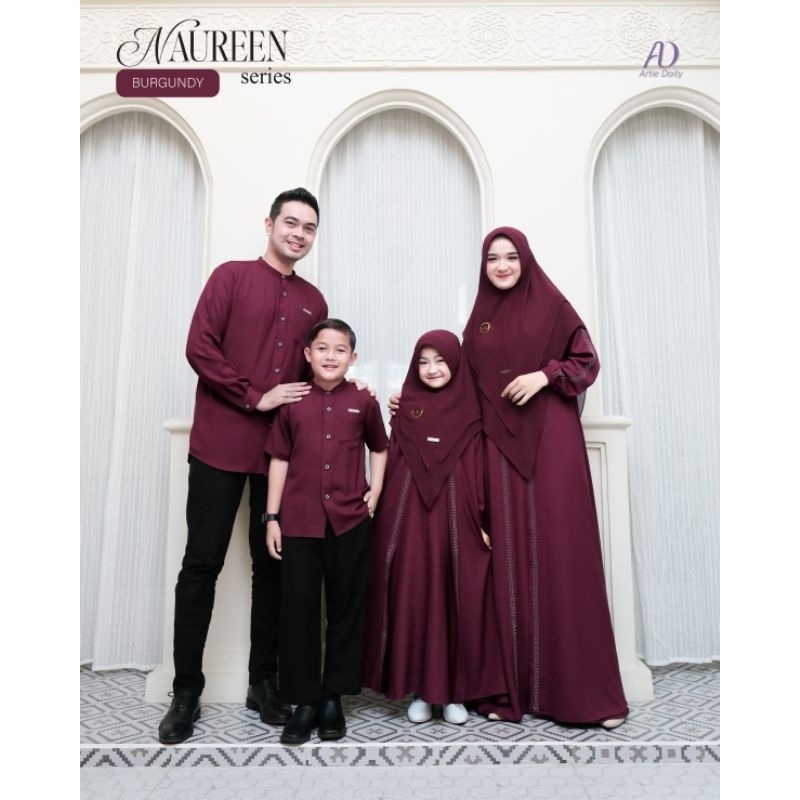 Sarimbit 2025 Famset Naureen Series by Artie Daily