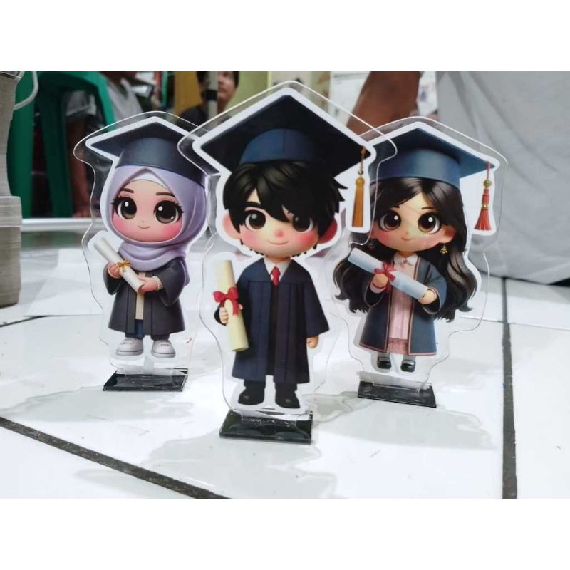 Piala Akrilik Penghargaan & Kenangan Wisuda Anak Sekolah Tk Paud Sd Smp Sma Universitas sudah sama p