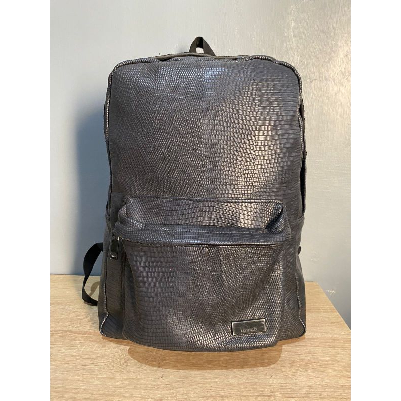 jual tas second brand LEFT FIELD