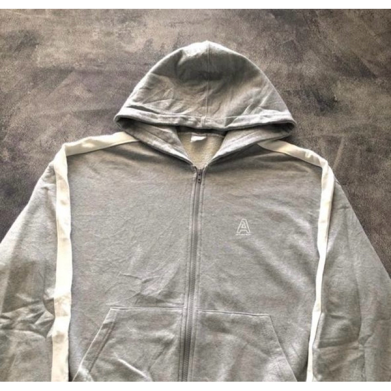 ZIP HOODIE ACOVER