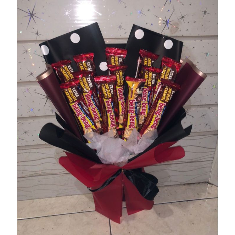 

buket bengbeng , buket coklat,buket beng beng wisuda, buket Snack , buket Snack coklat,buket custom ,hadiah ulangtahun,hadiah wisuda