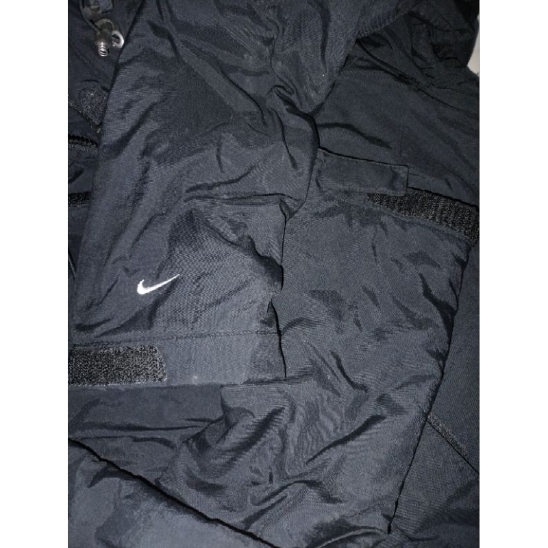 jaket Nike acg