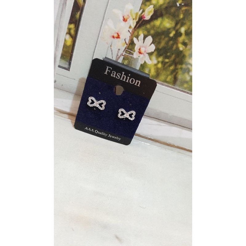 Anting Korea Motif Pita / Anting Pita Korea Chrome Emas Putih