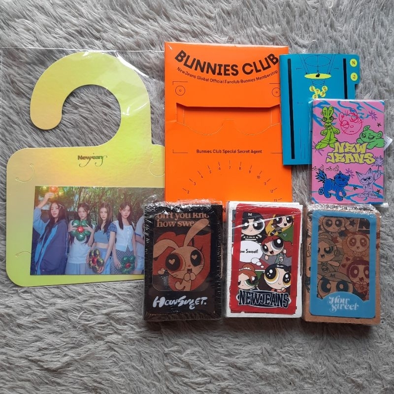 [READY] NewJeans Official Inclusions Merchandise & Album Only Weverse ver How Sweet