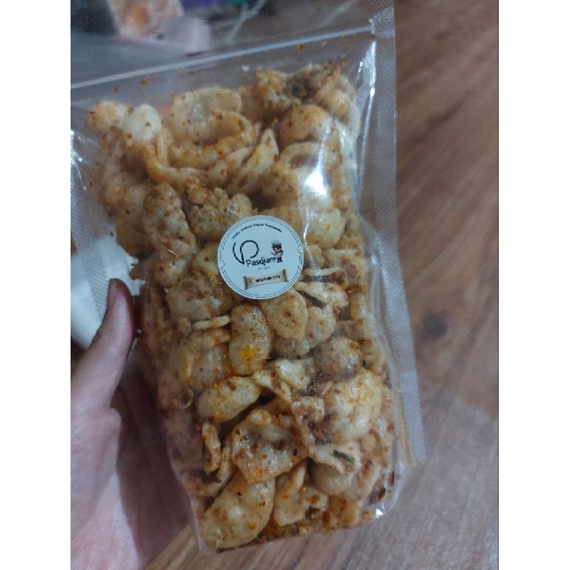 

Seblak Kerupuk kering bumbu kacang pedas nikmat