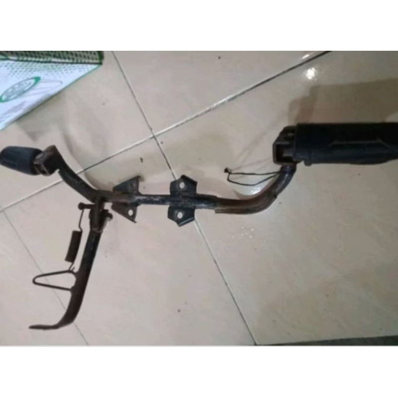 Footstep Depan Honda Blade New Original Copotan