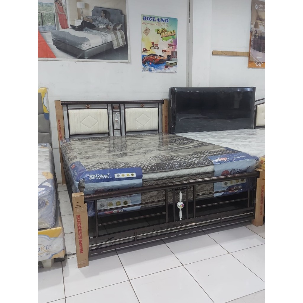 Ranjang besi mahony succes besi tempa