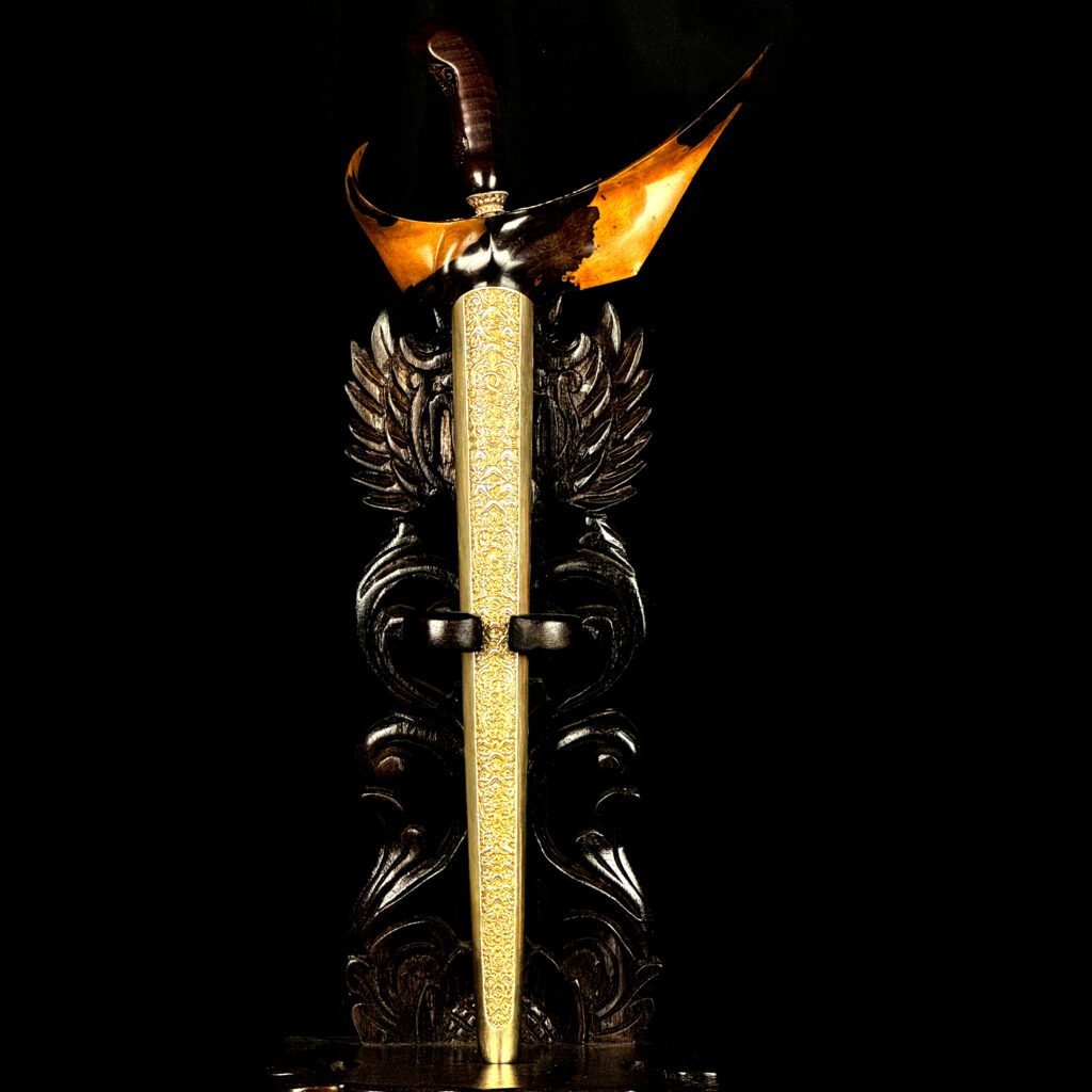 Keris Singo Barong Luk 13 Kinatah Emas Tangguh Mataram Era Senopaten Kuno